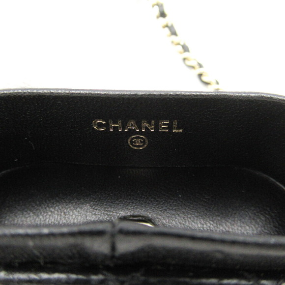 CHANEL airpods case Shoulder Bag lambskin sheep leather black - Picture 9 of 10